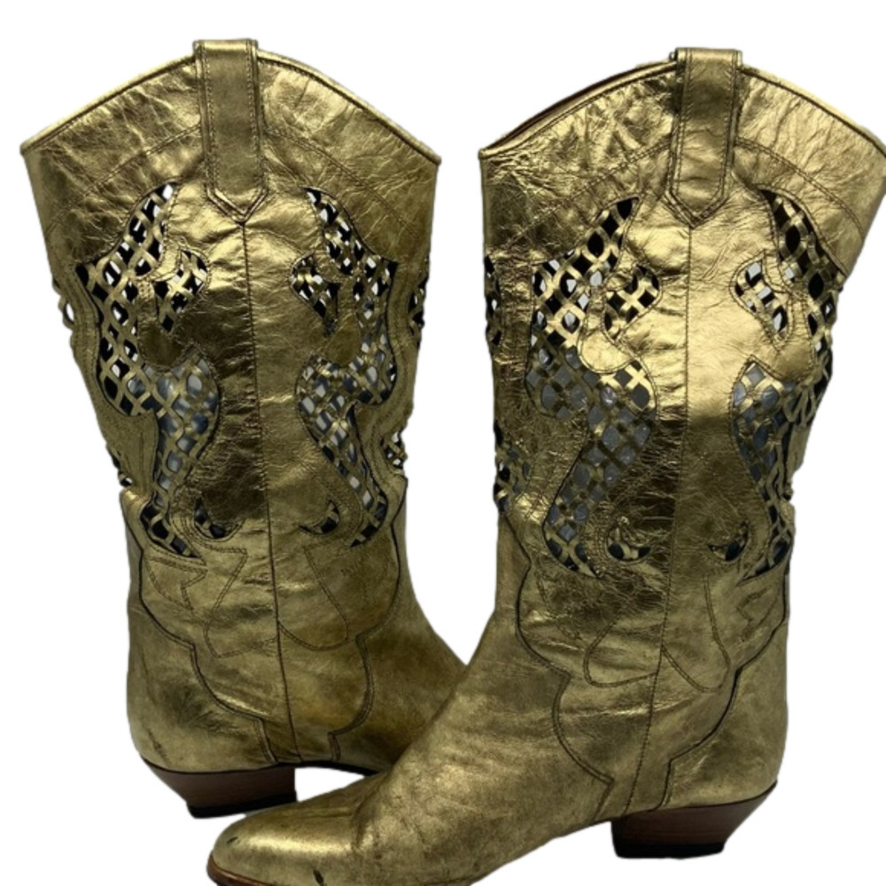 No‎ name golden leather western boots.